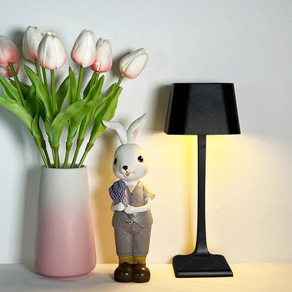PowerGlow - kwadratowa lampa stołowa USB