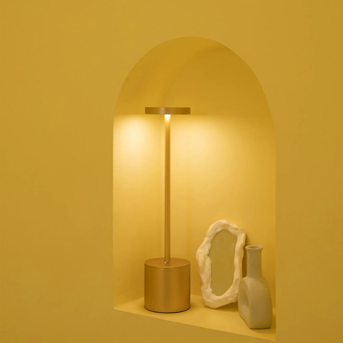 TouchGleam - Lampa stołowa LED z czujnikiem dotykowym