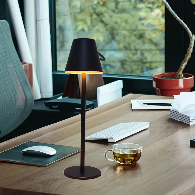 EcoGlow - ładowalna lampa stołowa