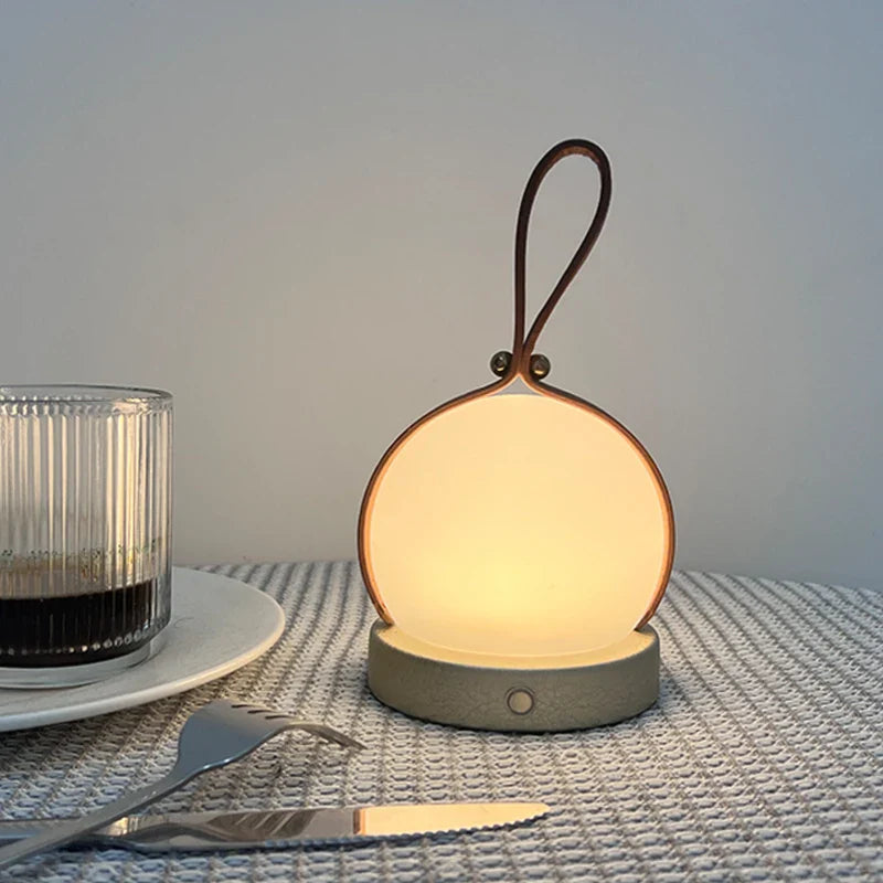 AmbientGlow - Bezprzewodowa lampa stołowa Lantern