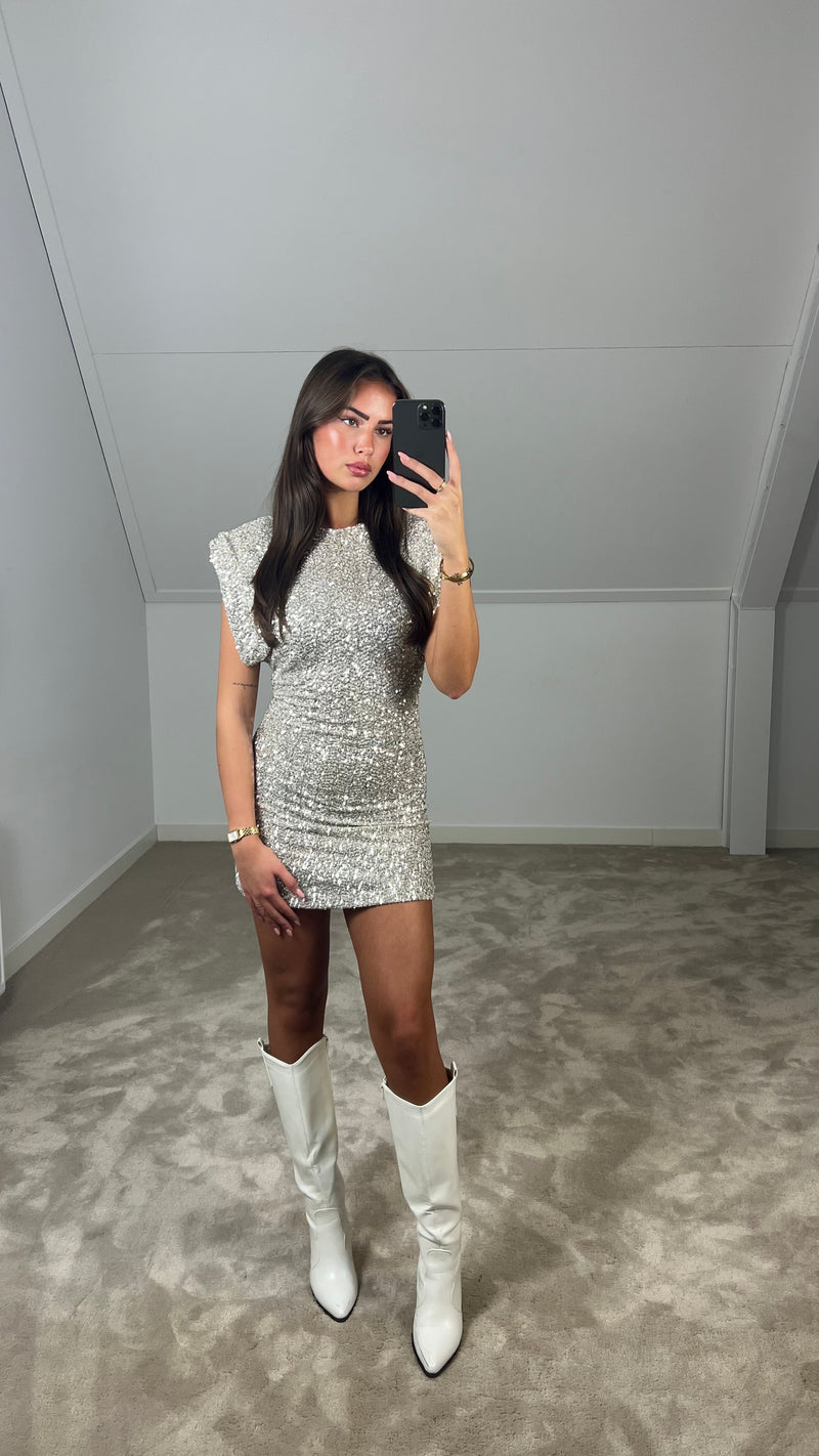 LB | Błyszcząca mini sukienka z wyściełanymi ramionami dla kobiet: elegancja i glamour