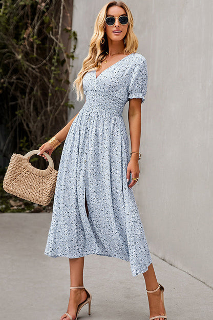 LB | Fashion Sukienka maxi z dekoltem w szpic i kwiatowym nadrukiem na piersi