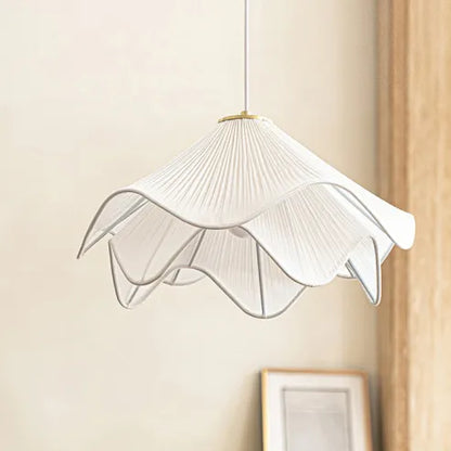 Lampa wisząca Lia z kloszem