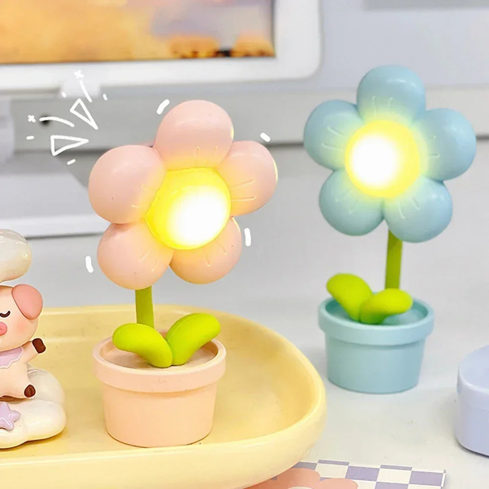 BloomLite - Mała kwiatowa lampa stołowa