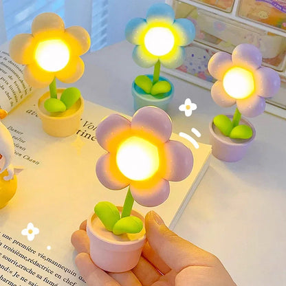 BloomLite - Mała kwiatowa lampa stołowa