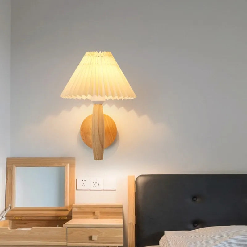 WoodLuxe - Nowoczesna drewniana lampa ścienna