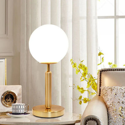 Lampa stołowa Crystal - szklana kula