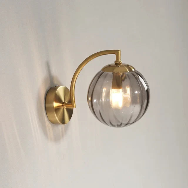 LumiCrystal - Nowoczesna szklana lampa ścienna