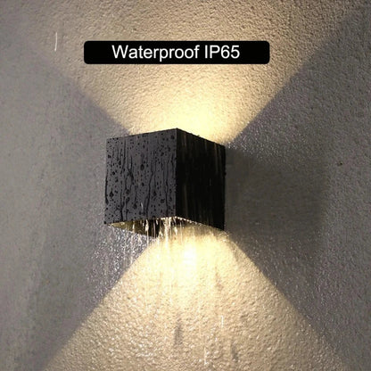 MetroLite - Elegancka lampa ścienna do zastosowań zewnętrznych