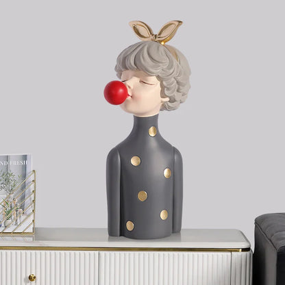 Gum Diva Sculpture - Rzeźba dziewczyny z gumy do żucia