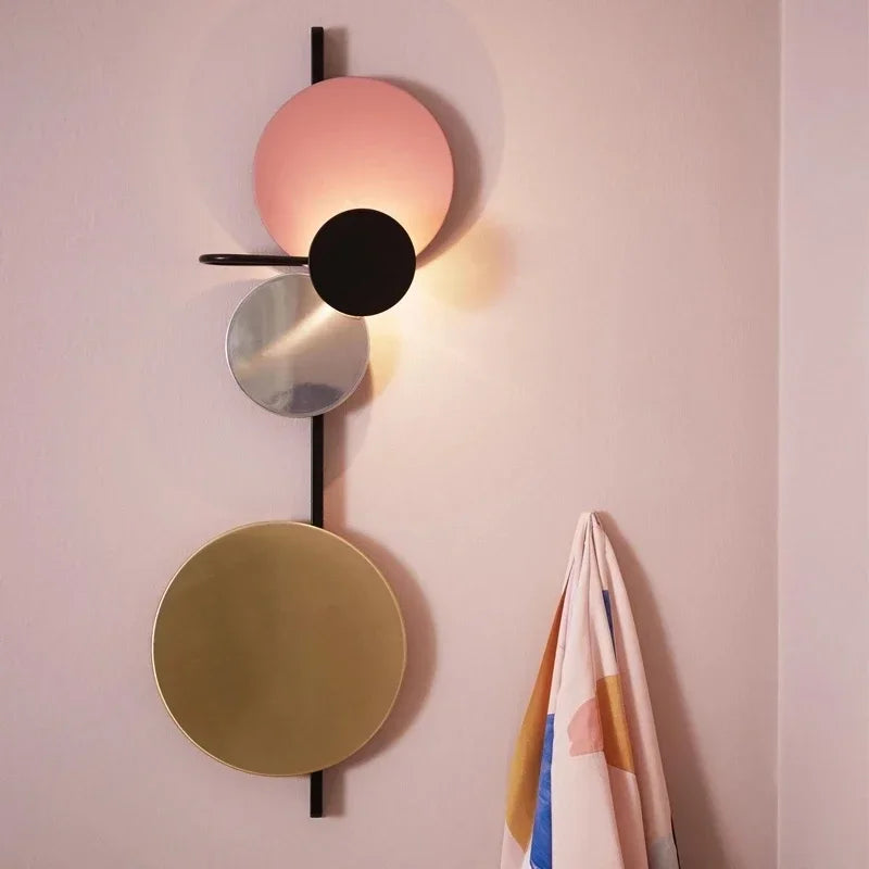 Radiant - Nowoczesna lampa ścienna LED