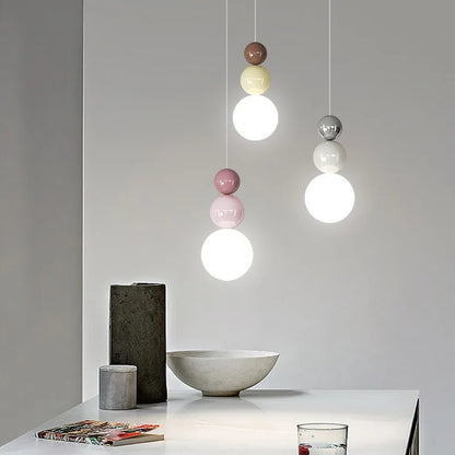 IvoryGlow - Lampa w stylu kremowym