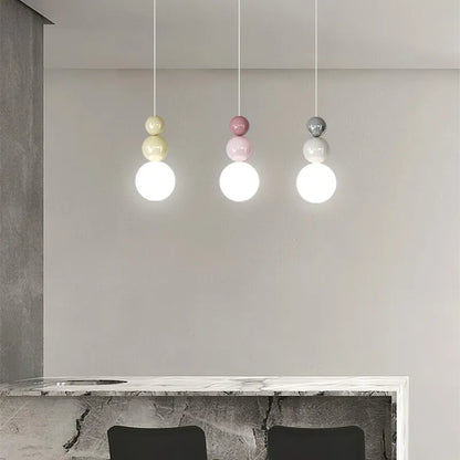 IvoryGlow - Lampa w stylu kremowym