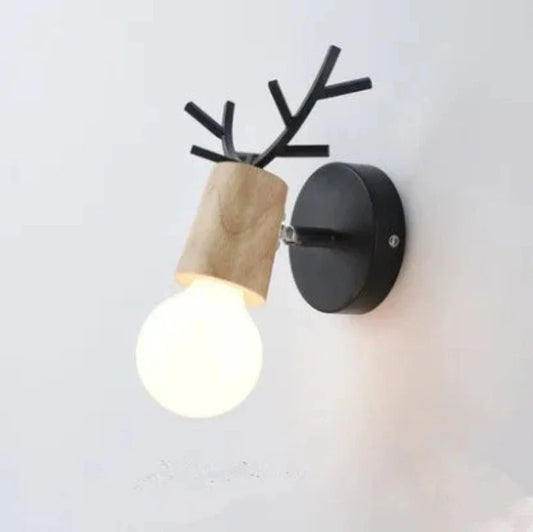 AntlerGlow - Lampa ścienna z poroża Macaron