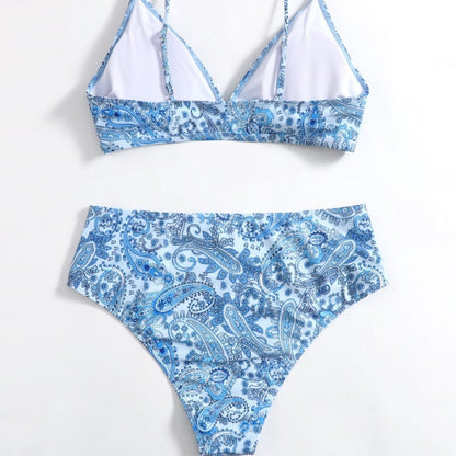 Wypolerowany i figlarny Bikini