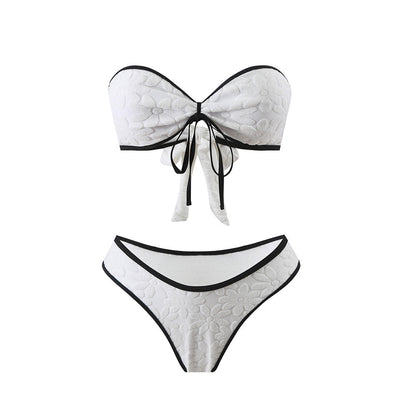 Nowoczesny i minimalistyczny Bikini