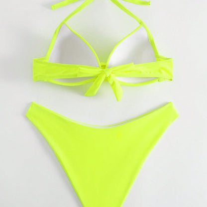 Żywy i wyjątkowy Bikini