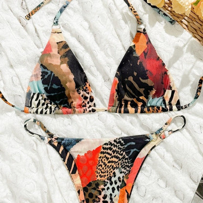 Żywy i wyjątkowy Bikini