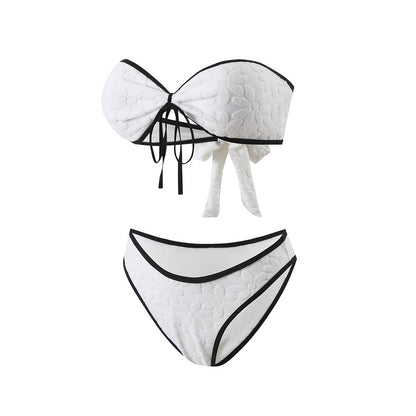 Nowoczesny i minimalistyczny Bikini
