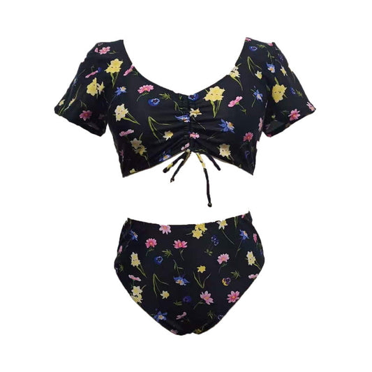 Nowoczesny i minimalistyczny Bikini