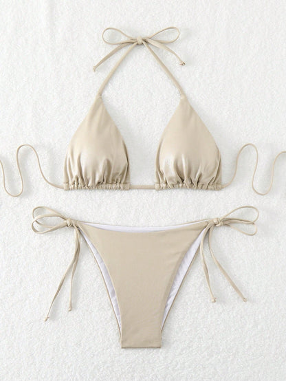 Smukły i nowoczesny Bikini