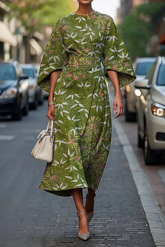 LB | Damska sukienka midi - linia A - rękawy kimono - kwiatowy nadruk