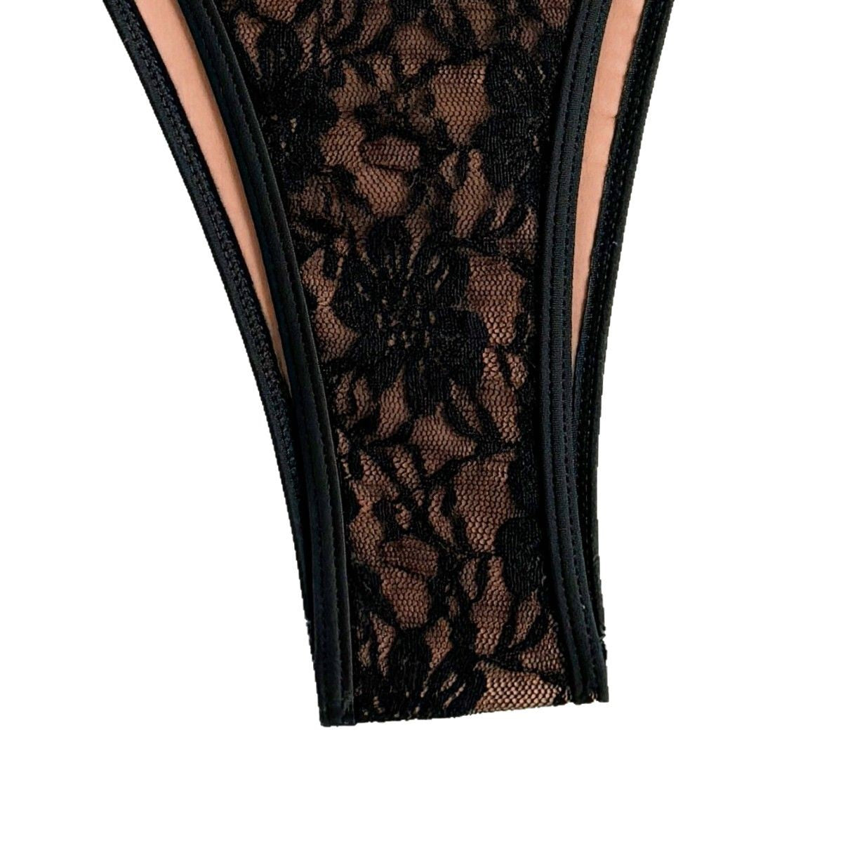 Pociągający i wyrafinowany Bikini
