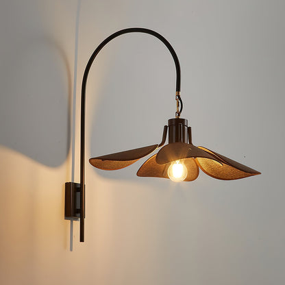 Lampa ścienna FloralGlow | Petal Bloom