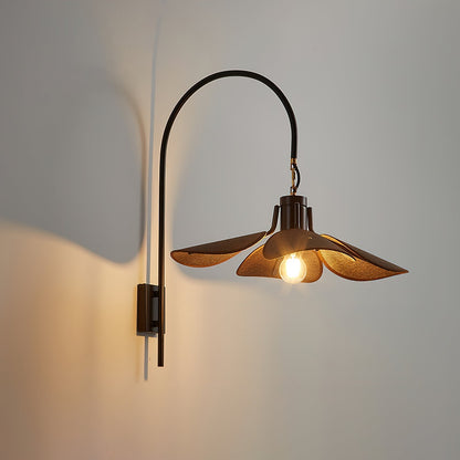 Lampa ścienna FloralGlow | Petal Bloom