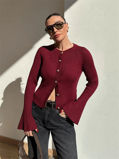 Stonowany i elegancki Sweter
