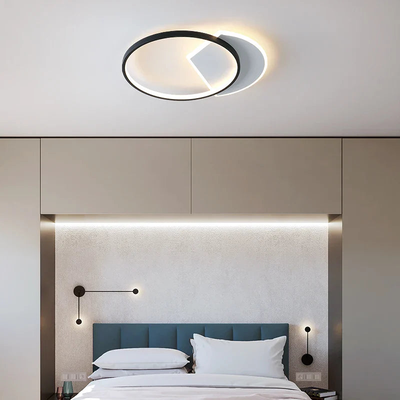Nowoczesna lampa sufitowa LED ShineAura |