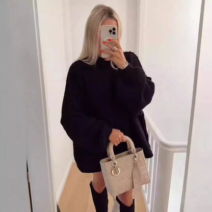 Nowoczesny i minimalistyczny Sweter