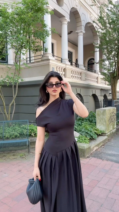 LB - Elegancka sukienka maxi z rozcięciem w jednolitym kolorze