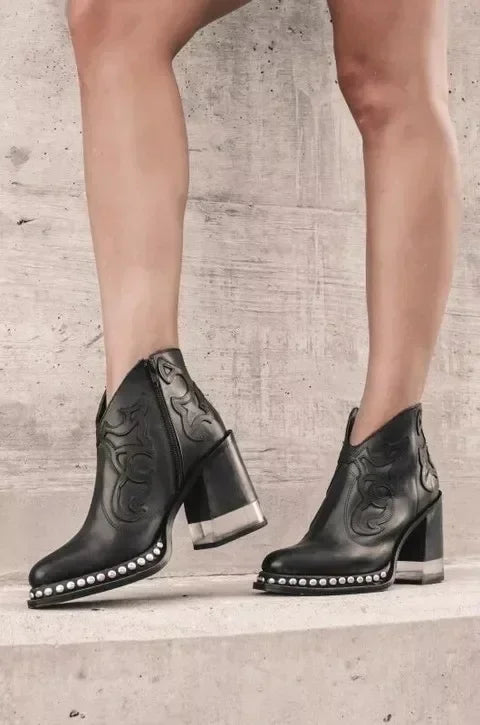 Trwałe i wspierające ortopedyczne Buty
