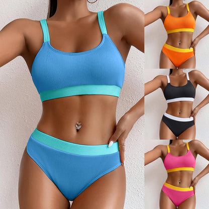 Smukły i nowoczesny Bikini