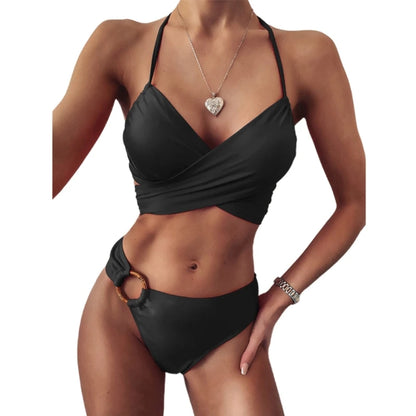 Wypolerowany i figlarny Bikini