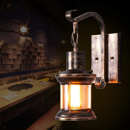 VintageCharm | Antyczna lampa ścienna do loftów i wnętrz