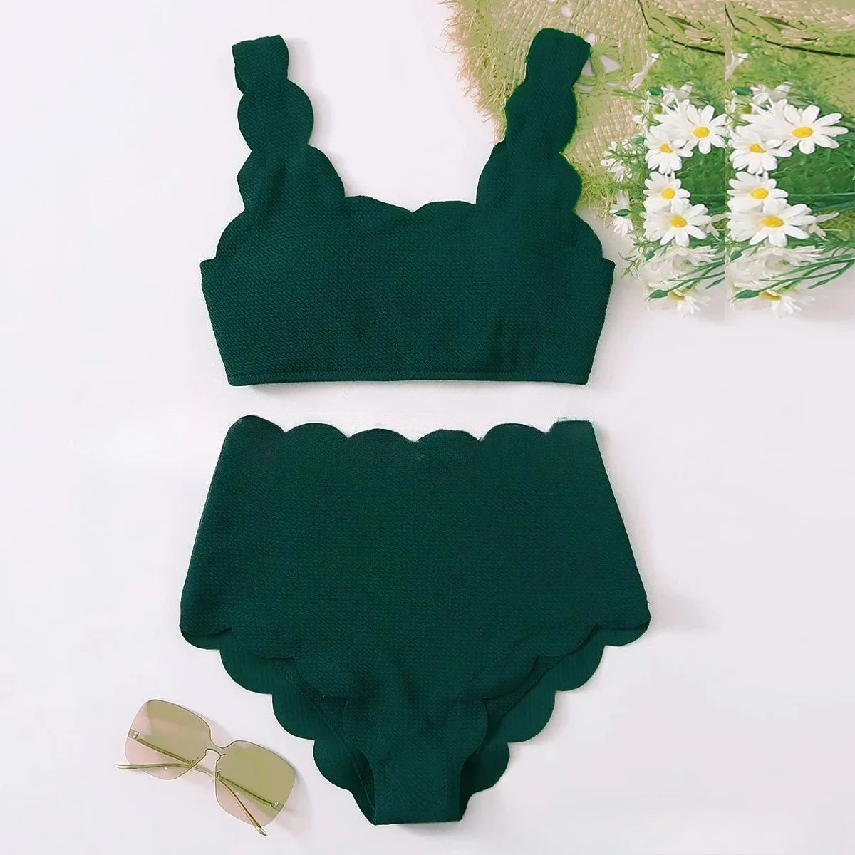 Lekki i uroczy Bikini