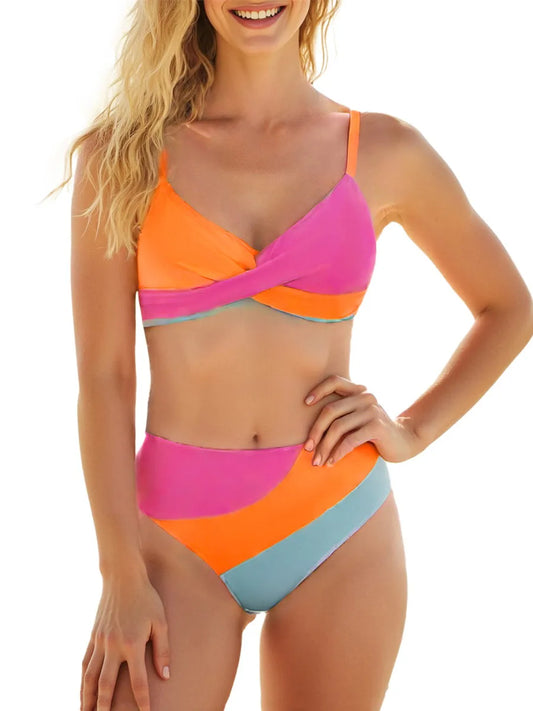 Wypolerowany i figlarny Bikini