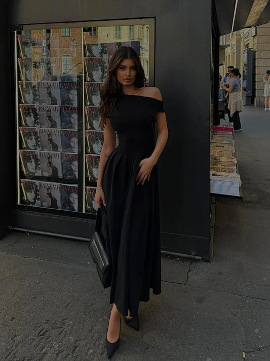 LB - Elegancka sukienka maxi z rozcięciem w jednolitym kolorze