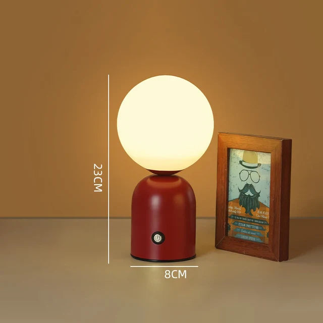 EcoGlow - ładowalna latarnia stołowa
