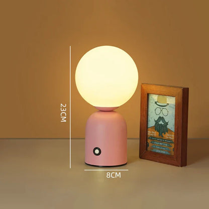EcoGlow - ładowalna latarnia stołowa