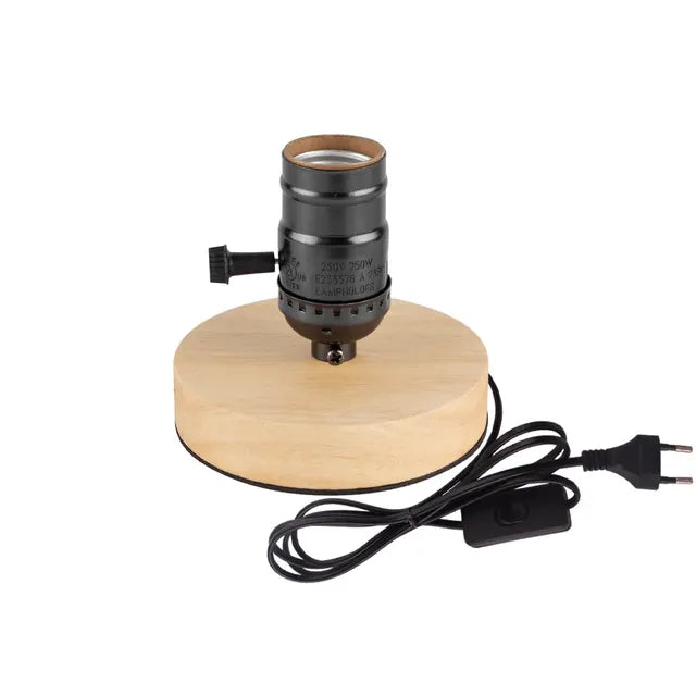 WoodWhimsy - drewniana lampa dekoracyjna w stylu retro