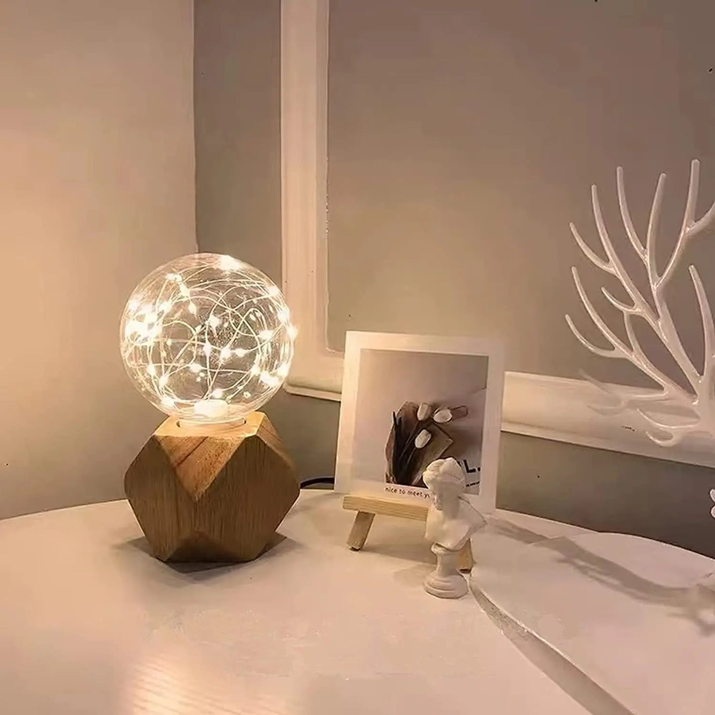 WoodWhimsy - drewniana lampa dekoracyjna w stylu retro