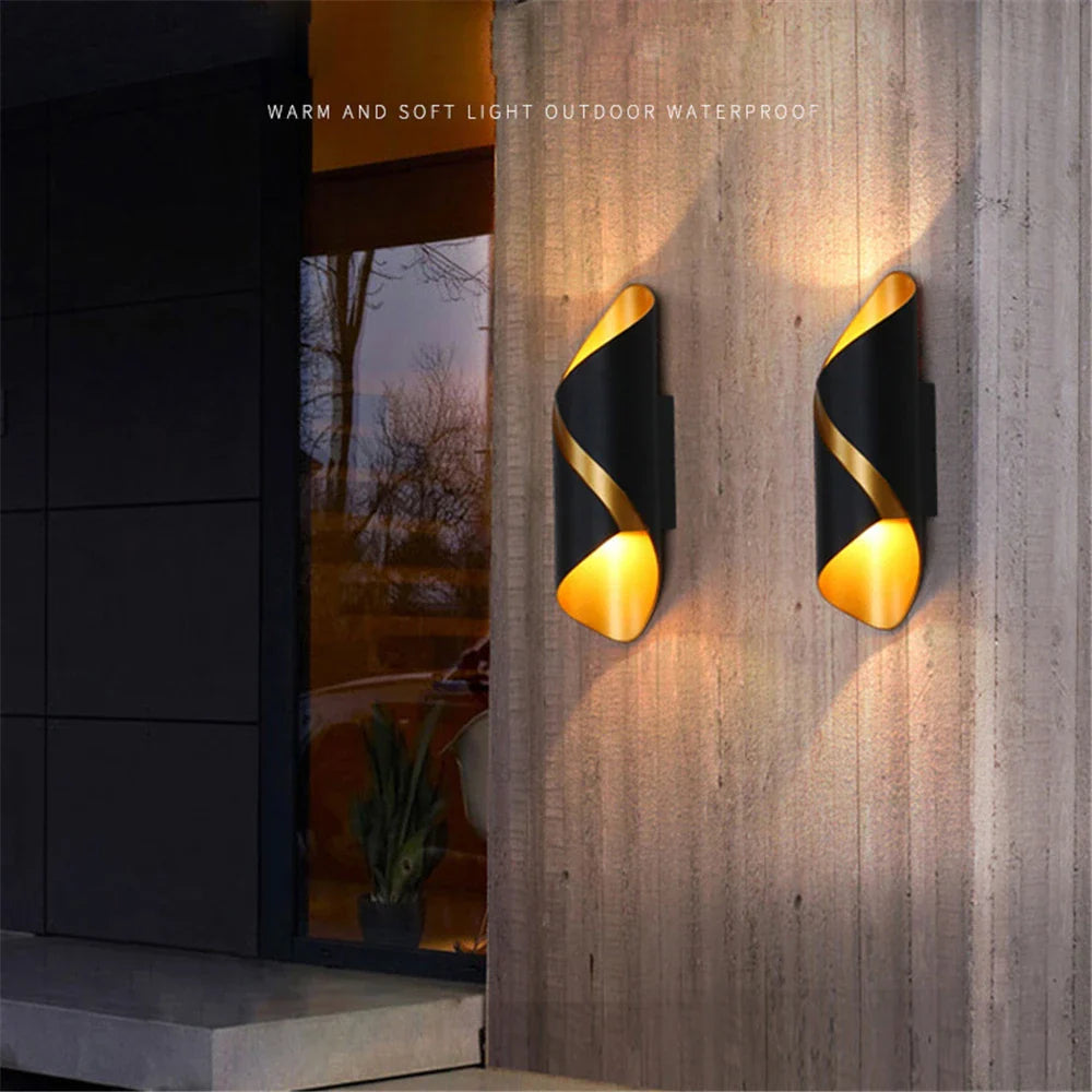 WetGleam - Wodoodporna lampa ścienna LED