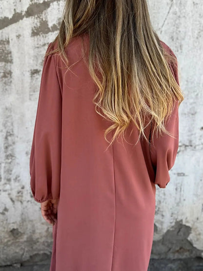 LB | Full Size Sukienka midi z rozcięciem pod szyją i balonowym rękawem Plus Size