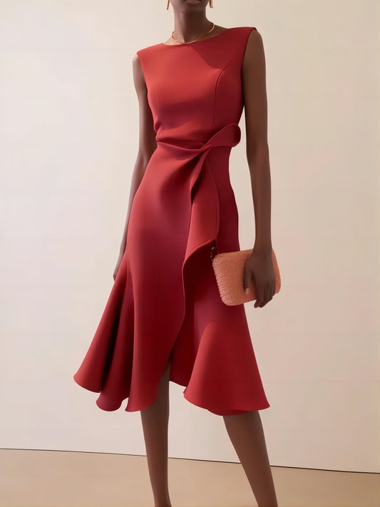 LB | Sukienka midi bez rękawów z elegancką falbanką