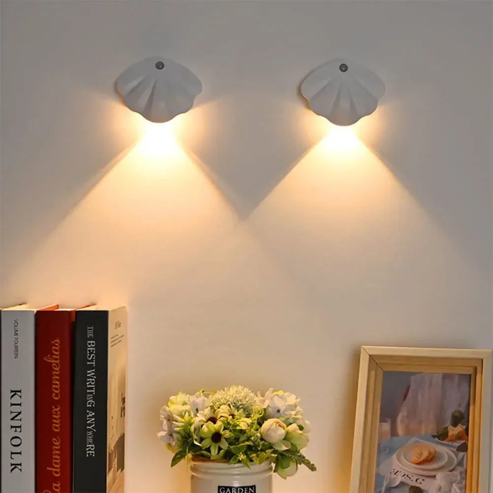 ActiveShine - Lampa ścienna z czujnikiem ruchu