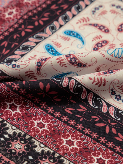 LB | Geometryczna sukienka mini we wzór paisley