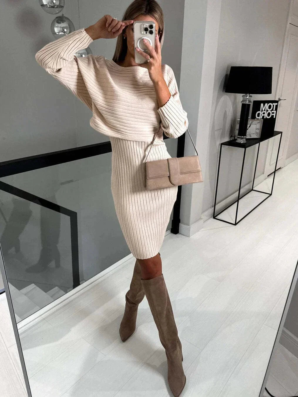 AS | Modny damski sweter z dzianiny